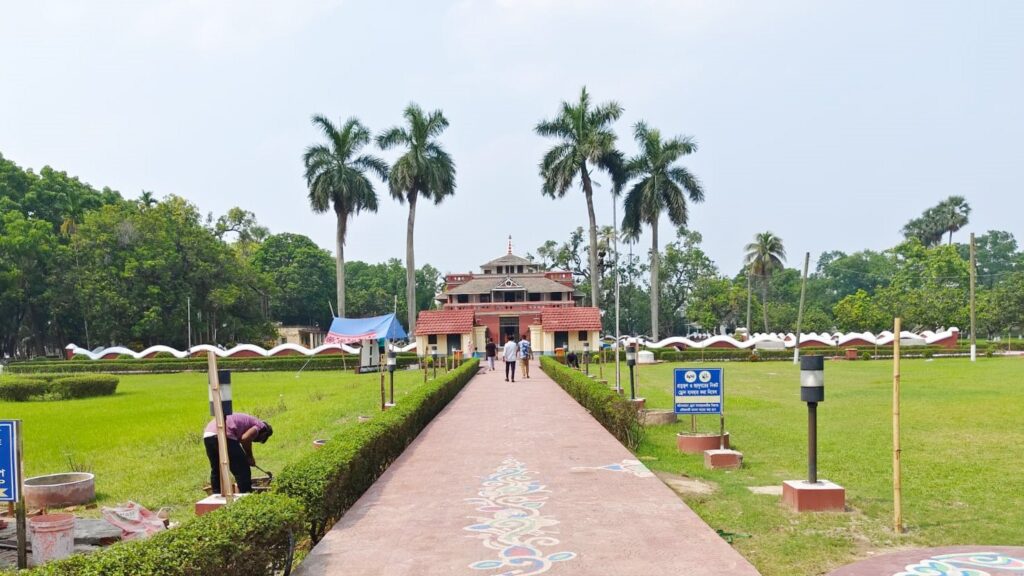 রবীন্দ্রনাথের স্মৃতিবিজড়িত শিলাদহের কুঠিবাড়ি